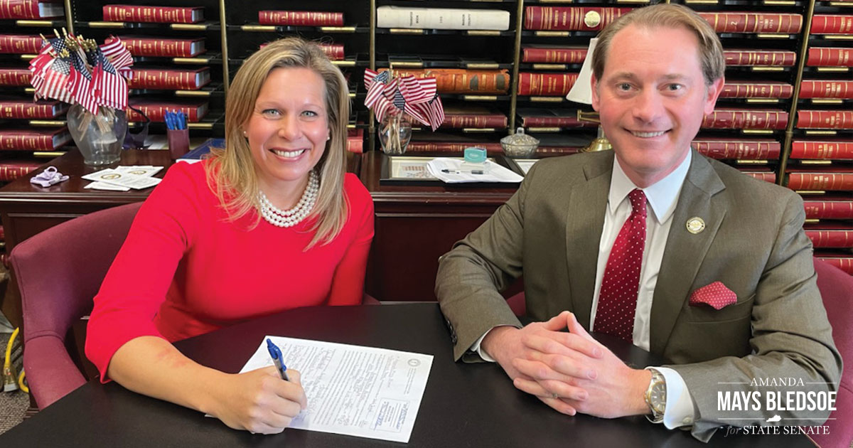 Amanda Mays Bledsoe Officially Files for State Senate in Fayette County